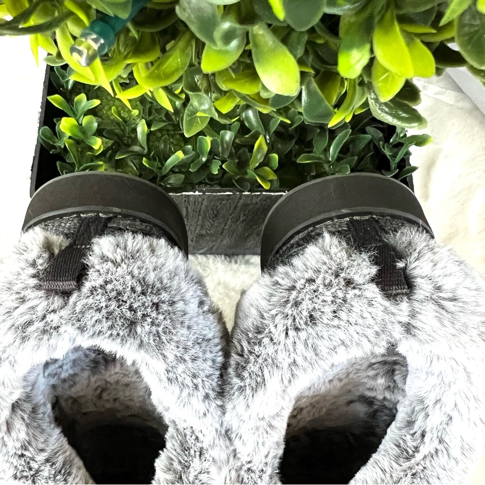 BOBS from Skechers Keepsakes Ice Storm Clogs Color Charcoal Size 8.5 - Picture 8 of 13
